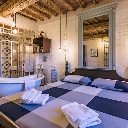 Maison Violapo Al Castello Apartment *